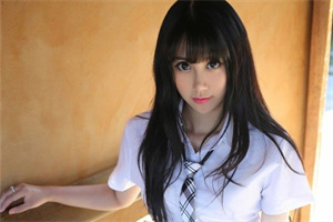 桌游之夜:情侣间的互动游戏 桌游之夜:情侣间的互动游戏